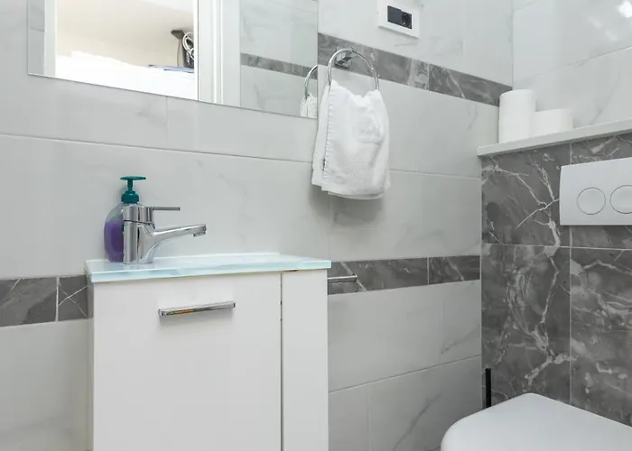 D Old Town Center * ザダル